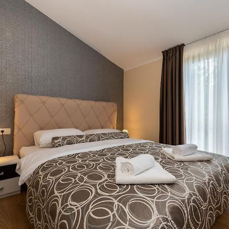 Hotel Tomazici Santalezi Εξωτερικό φωτογραφία