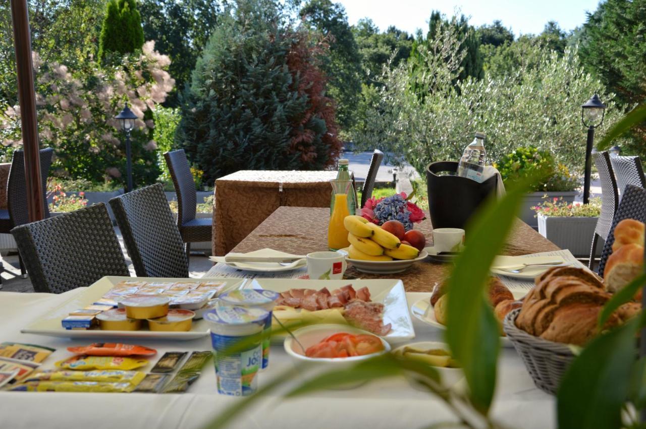 Hotel Tomazici Santalezi Εξωτερικό φωτογραφία